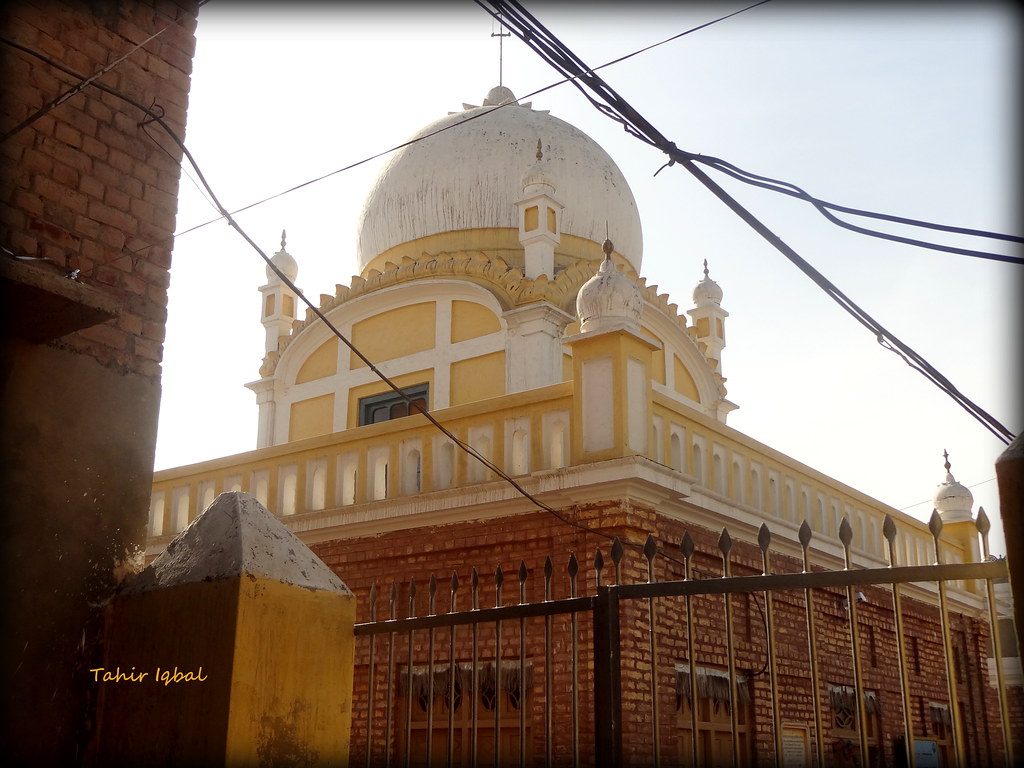 Gurdwara Sri Panjvi Chati Patshahi, Nankana Sahib exterior