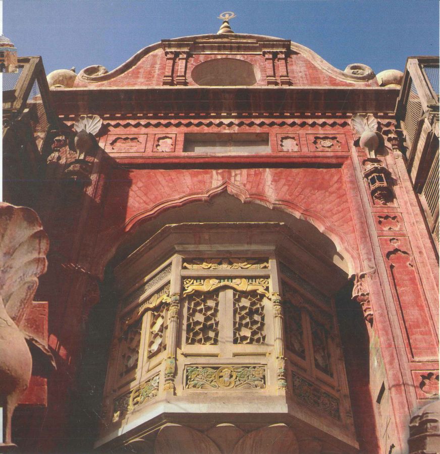 Gurdwara Sri Dashmesh Pita, Sukkur architectural detail