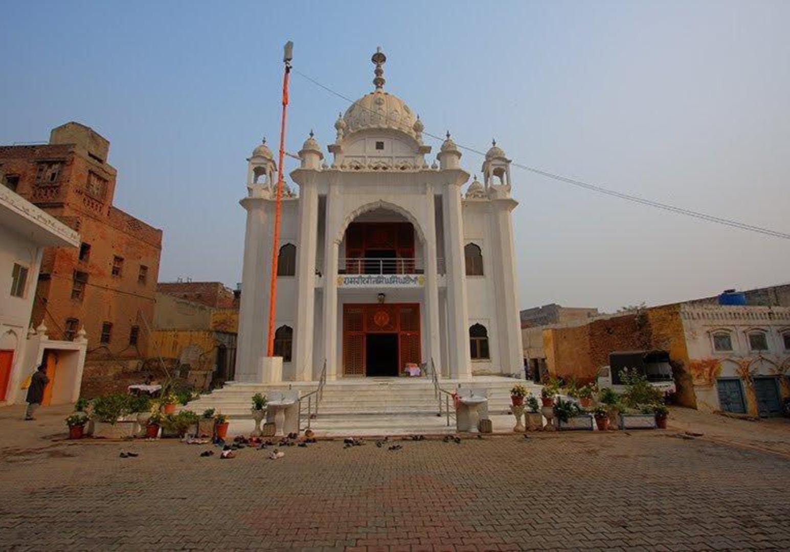 Gurdwara Sri Singh Sabha, Quetta exterior